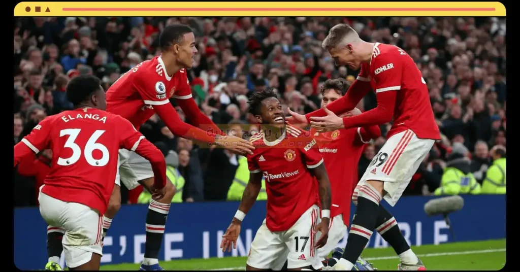 في هذه الصورة، يحتفل اللاعبون بالفوز في بطولة لايف بلس 2021